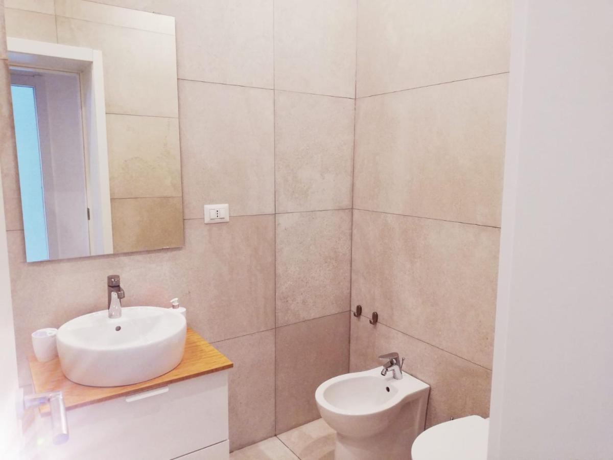 Casa Abbatuzzu Apartment อาชิเรอาเล ภายนอก รูปภาพ