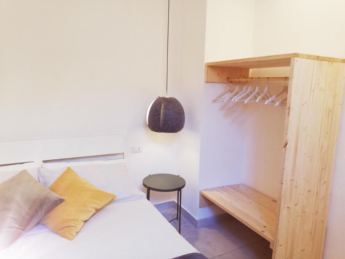 Casa Abbatuzzu Apartment อาชิเรอาเล ภายนอก รูปภาพ