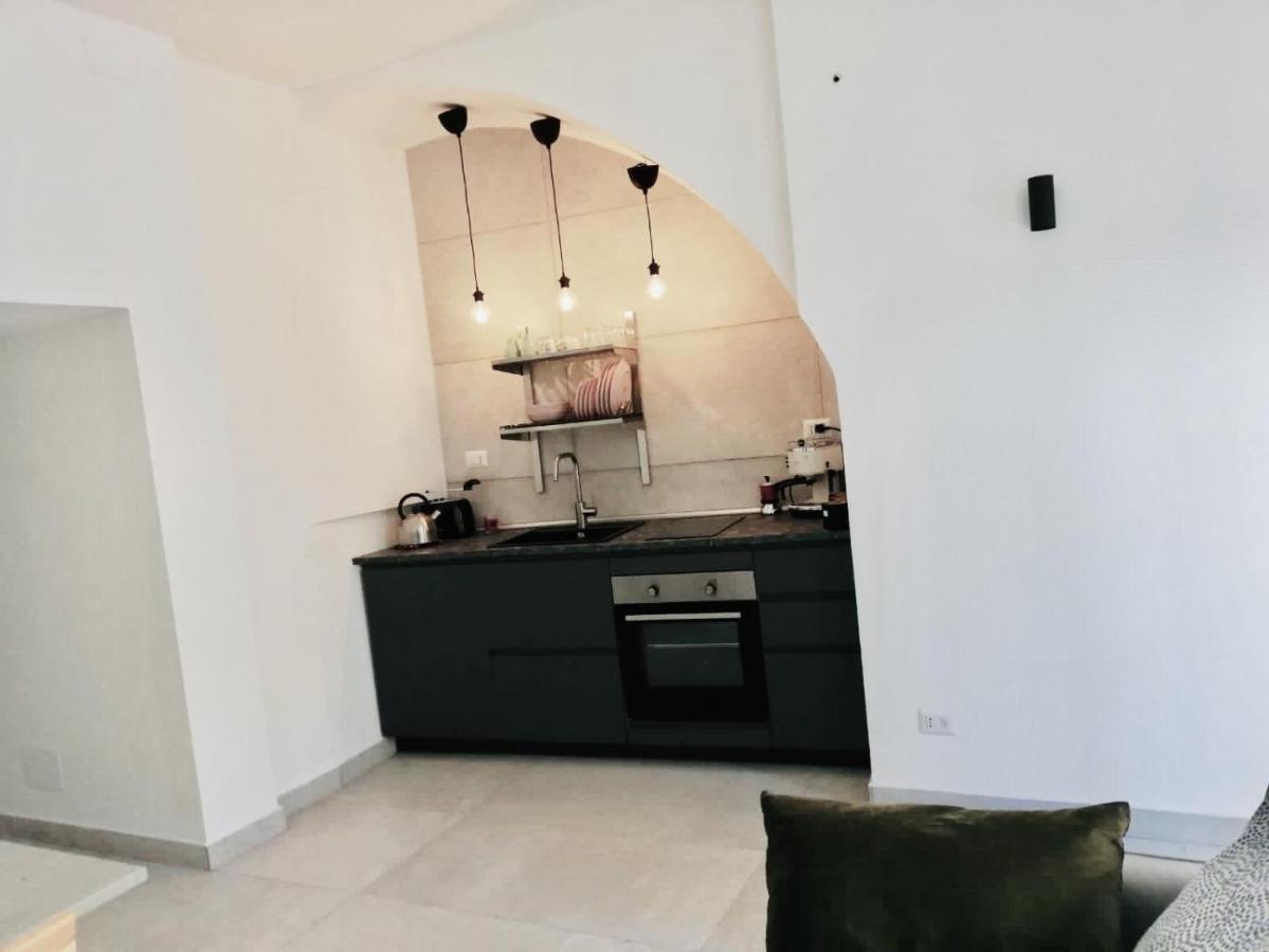 Casa Abbatuzzu Apartment อาชิเรอาเล ภายนอก รูปภาพ