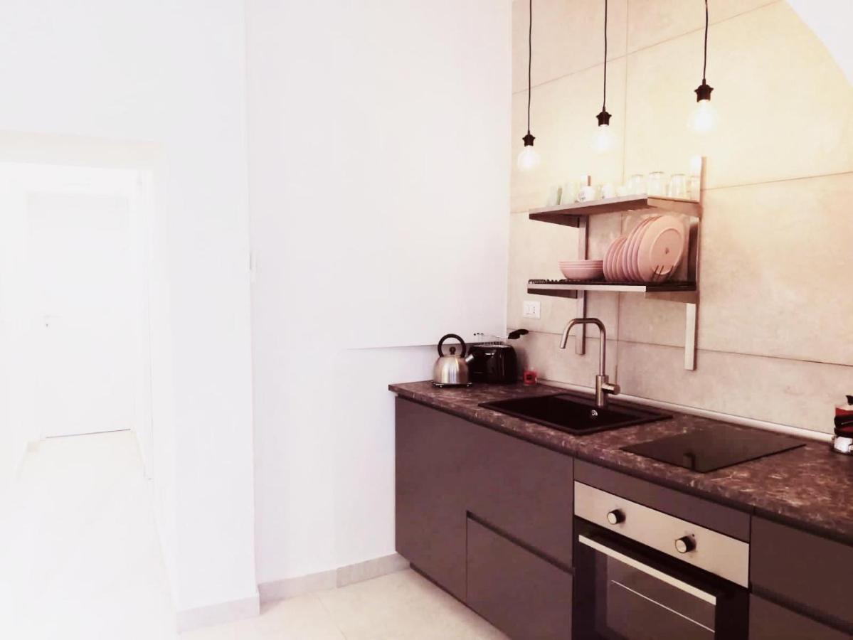 Casa Abbatuzzu Apartment อาชิเรอาเล ภายนอก รูปภาพ