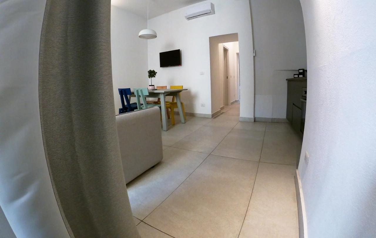 Casa Abbatuzzu Apartment อาชิเรอาเล ภายนอก รูปภาพ