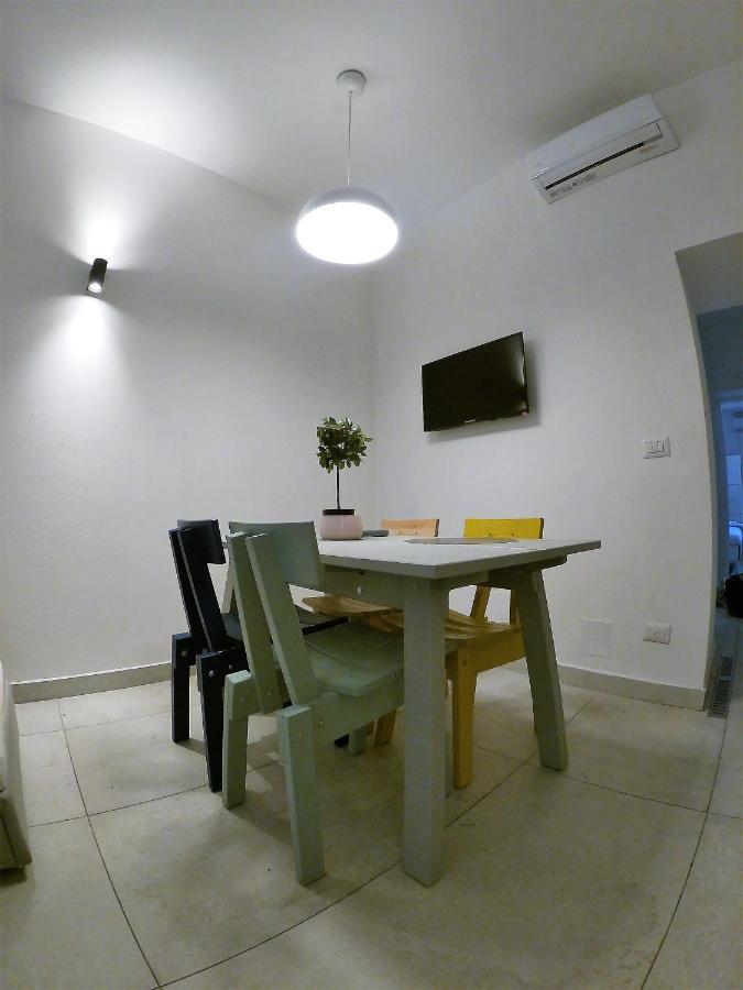 Casa Abbatuzzu Apartment อาชิเรอาเล ภายนอก รูปภาพ